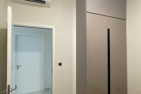 Квартира с 3 спальнями в Тхудык, Хошимин ,  № 27515 5