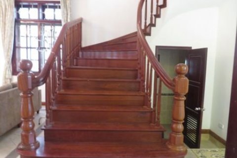 4 bedrooms Villa in Tay Ho, Ha Noi, No. 9535 16