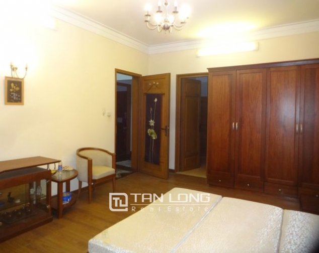 4 bedrooms Villa in Tay Ho, Ha Noi, Vietnam No. 4866