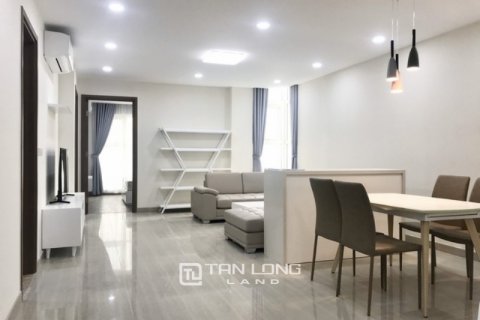 Квартира с 3 спальнями в Тэйхо, Ханой , № 2577
