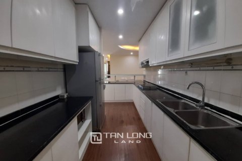 Квартира с 4 спальнями в Тэйхо, Ханой , № 2374 9