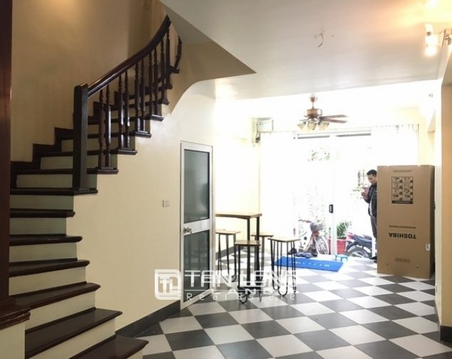 7 bedrooms House in Tay Ho, Ha Noi, Vietnam No. 3720