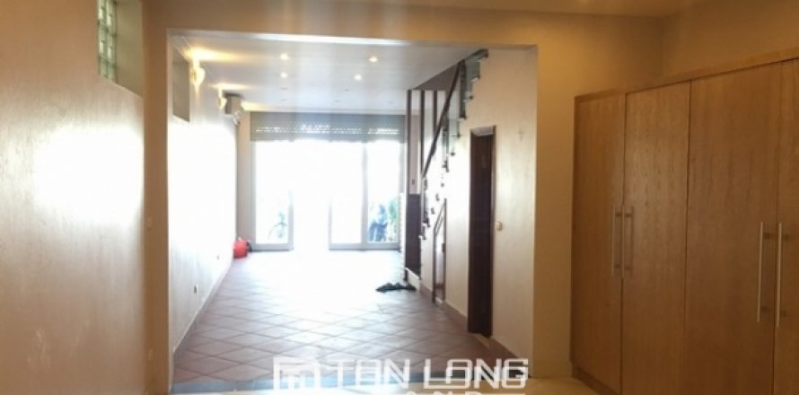 5 bedrooms House in Tay Ho, Ha Noi,  No. 3721