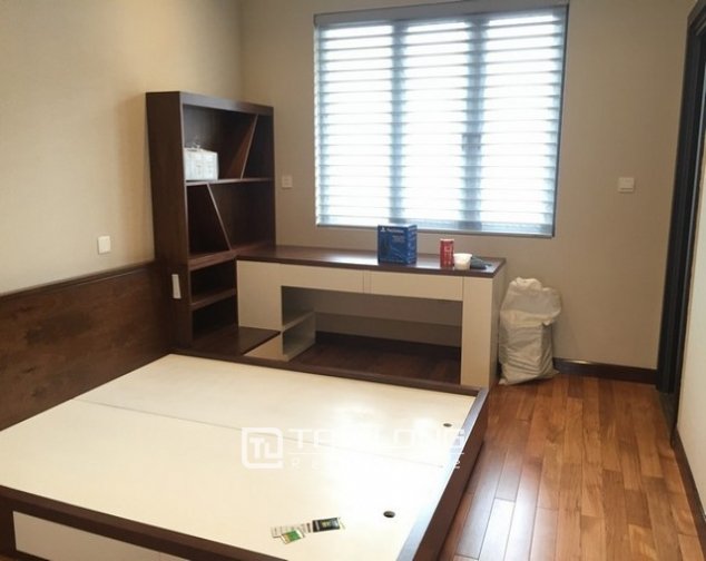 4 bedrooms Villa in Long Bien, Ha Noi, Vietnam No. 3724