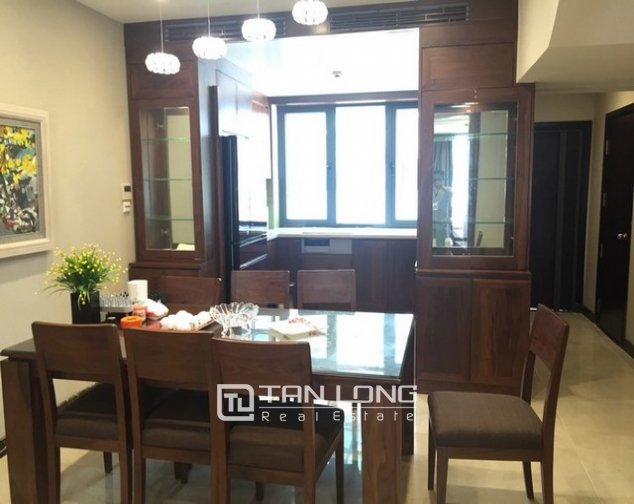 4 bedrooms Villa in Long Bien, Ha Noi, Vietnam No. 3724