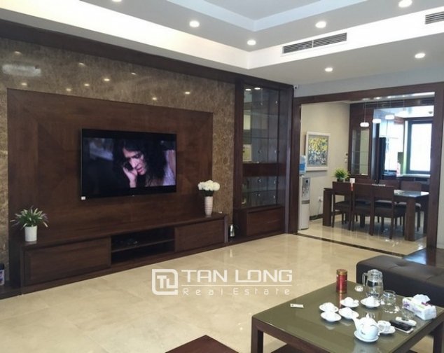 4 bedrooms Villa in Long Bien, Ha Noi, Vietnam No. 3724