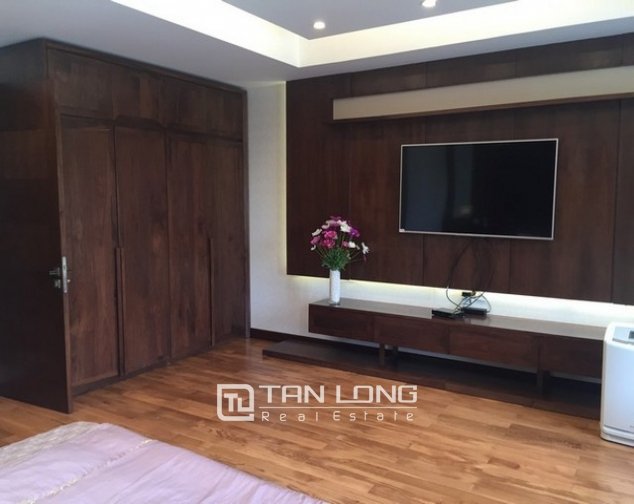 4 bedrooms Villa in Long Bien, Ha Noi, Vietnam No. 3724