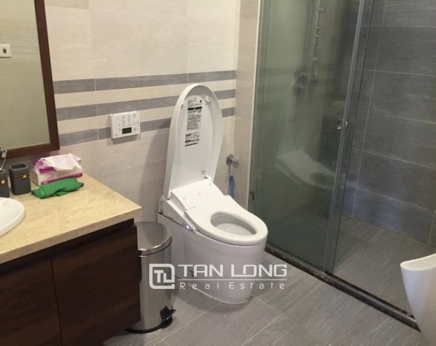 4 bedrooms Villa in Long Bien, Ha Noi, Vietnam No. 3724