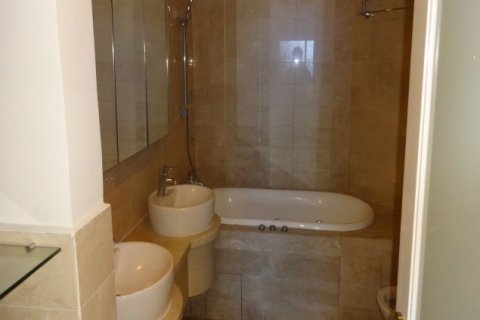 2 bedrooms Apartment in Tay Ho, Ha Noi, No. 7375 16