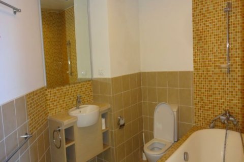 2 bedrooms Apartment in Tay Ho, Ha Noi, No. 7375 9