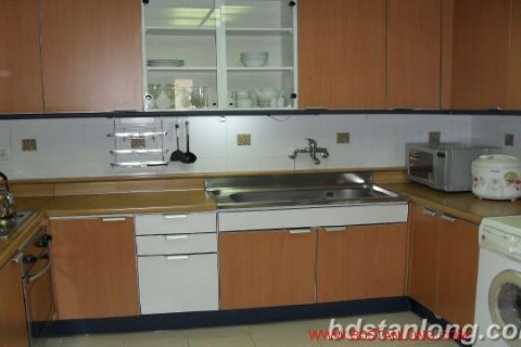 3 bedrooms Apartment in Ba Dinh, Ha Noi,  No. 7376 9
