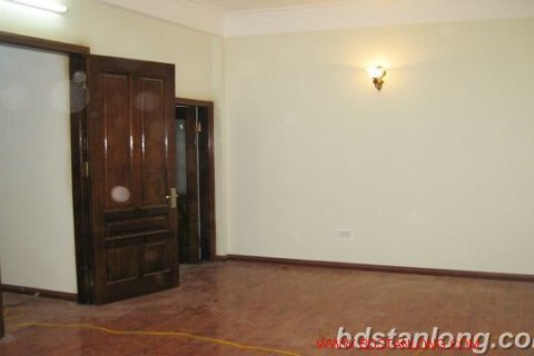 Дом с 5 спальнями в Тэйхо, Ханой , № 8746 4