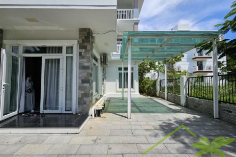 5 bedrooms Villa in Nha Trang, No. 28193 2