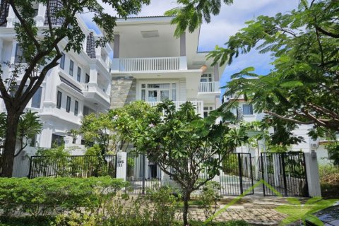 5 bedrooms Villa in Nha Trang, No. 28193