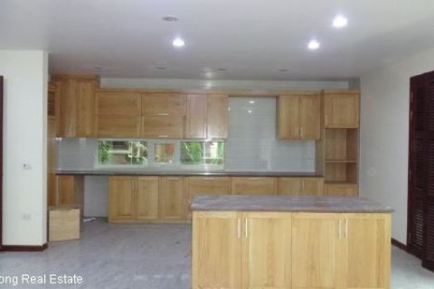 4 bedrooms Villa in Tay Ho, Ha Noi,  No. 6469 9