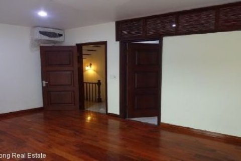 4 bedrooms Villa in Tay Ho, Ha Noi,  No. 6469 12