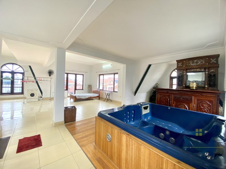 5 bedrooms Villa in Tay Ho, Ha Noi, Vietnam No. 20399