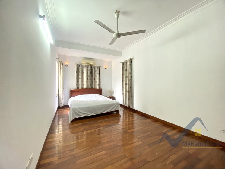 5 bedrooms Villa in Tay Ho, Ha Noi, Vietnam No. 20399