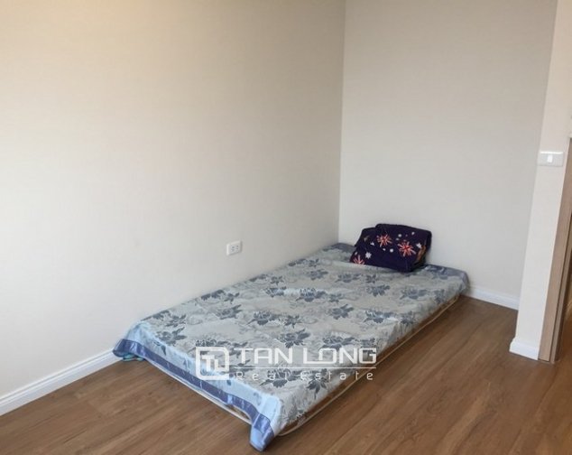 Квартира с 2 спальнями в Лонгбьен, Ханой, Вьетнам № 3360