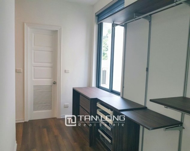 4 bedrooms Villa in Tay Ho, Ha Noi, Vietnam No. 3473
