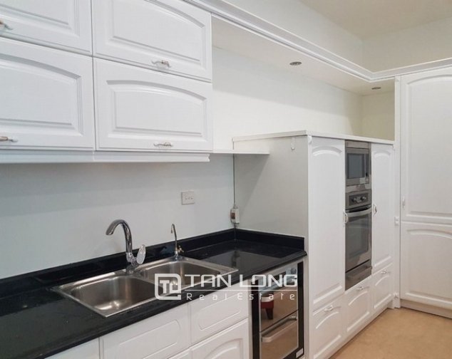 4 bedrooms Villa in Tay Ho, Ha Noi, Vietnam No. 3473