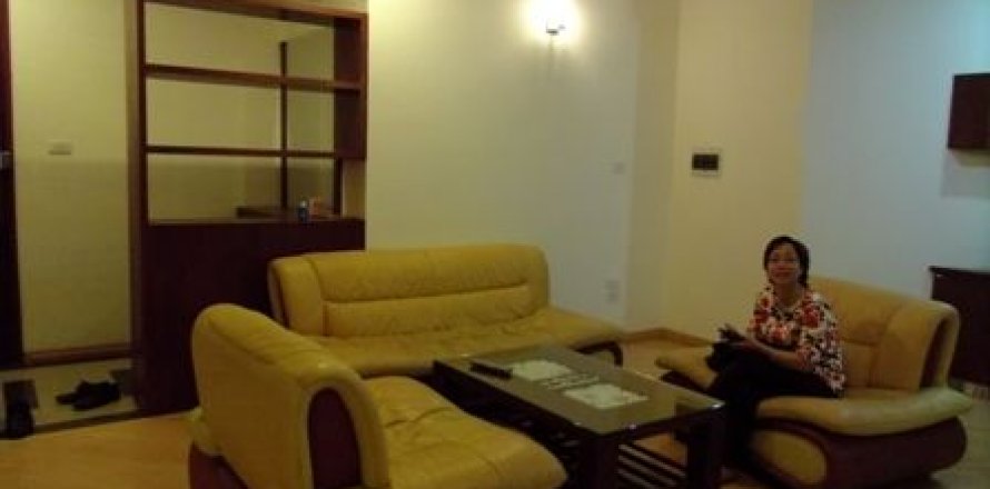 Квартира с 3 спальнями в Каузяй, Ханой , № 6730