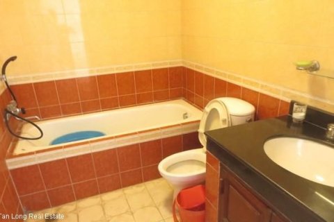 Дом с 4 спальнями в Бадинь, Ханой , № 6731 7