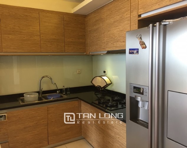 3 bedrooms Apartment in Dong Da, Ha Noi, Vietnam No. 2960