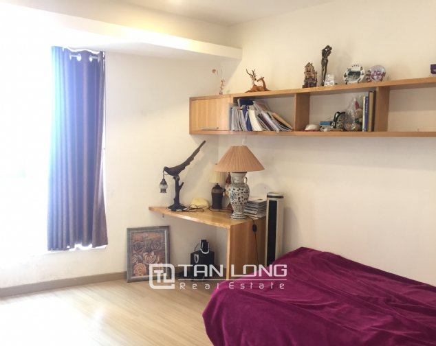 3 bedrooms Apartment in Dong Da, Ha Noi, Vietnam No. 2960