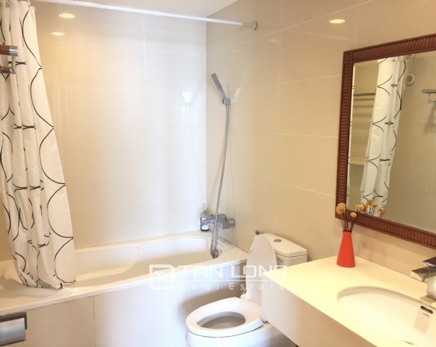 3 bedrooms Apartment in Dong Da, Ha Noi, Vietnam No. 2960