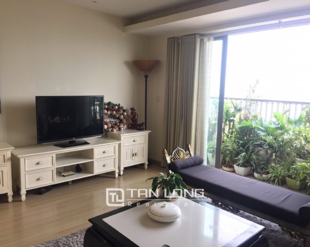 3 bedrooms Apartment in Dong Da, Ha Noi, Vietnam No. 2960