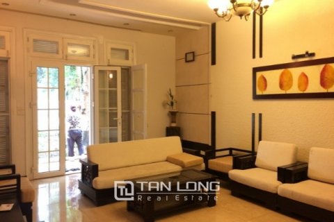 4 bedrooms Villa in Tay Ho, Ha Noi,  No. 2962