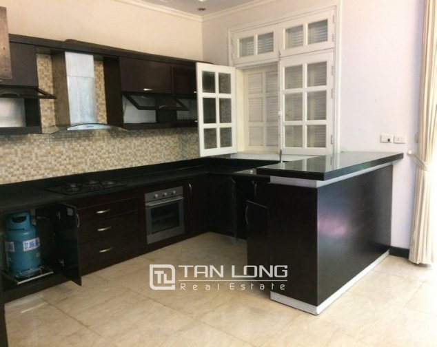 4 bedrooms Villa in Tay Ho, Ha Noi, Vietnam No. 2962