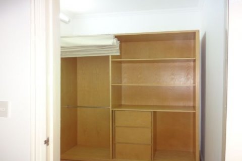 2 bedrooms Apartment in Tay Ho, Ha Noi,  No. 6610 15