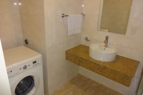 2 bedrooms Apartment in Tay Ho, Ha Noi,  No. 6610 24