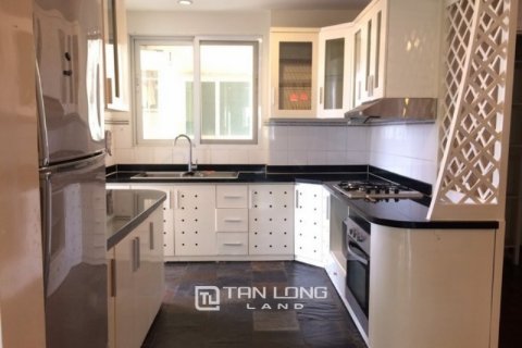 3 bedrooms Apartment in Tay Ho, Ha Noi, No. 2662 5