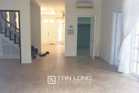 4 bedrooms Villa in Tay Ho, Ha Noi, No. 4876 4