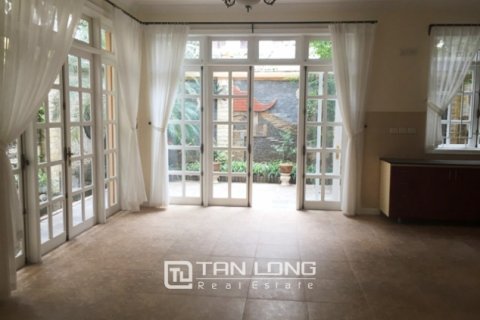 4 bedrooms Villa in Tay Ho, Ha Noi, No. 4876 5