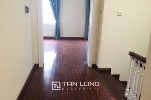 4 bedrooms Villa in Tay Ho, Ha Noi, No. 4876 9
