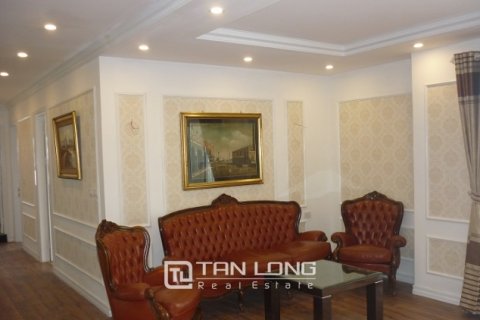 Квартира с 3 спальнями в Намтыльем, Ханой , № 4879