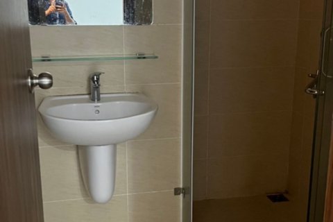 Квартира с 2 спальнями в Тхудык, Хошимин , № 21039 14