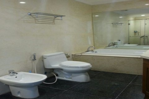 Квартира с 3 спальнями в Тханьсуан, Ханой ,  № 6238 8
