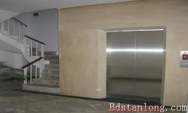 Квартира с 3 спальнями в Тэйхо, Ханой, Вьетнам № 5267