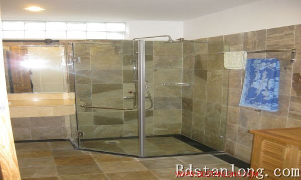 Квартира с 3 спальнями в Тэйхо, Ханой, Вьетнам № 5267