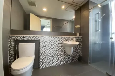 Квартира с 3 спальнями в Тхудык, Хошимин , № 27594 7
