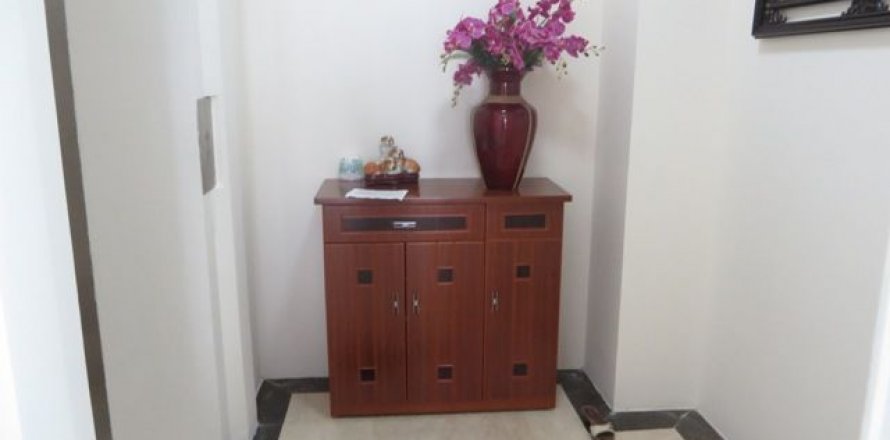 3 bedrooms Apartment in Tay Ho, Ha Noi, No. 5962