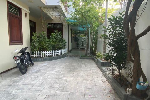 5 bedrooms Villa in Nha Trang, No. 28251 2