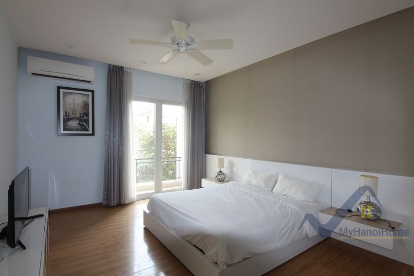 4 bedrooms Villa in Long Bien, Ha Noi, Vietnam No. 19861