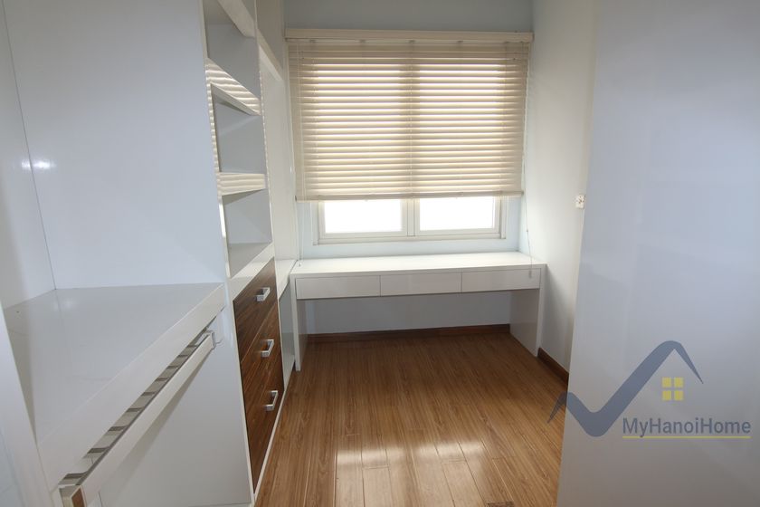 4 bedrooms Villa in Long Bien, Ha Noi, Vietnam No. 19861