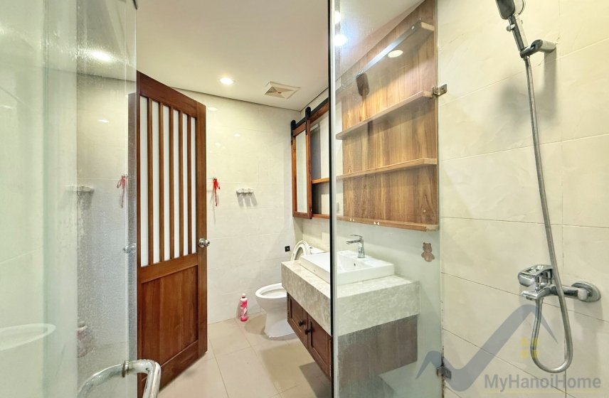 3 bedrooms Apartment in Long Bien, Ha Noi, Vietnam No. 19764